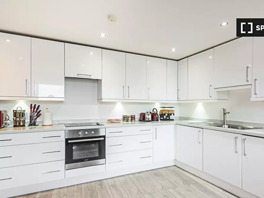 Immagine 6 di Appartamento in affitto  in Iverson Rd a Camden Town