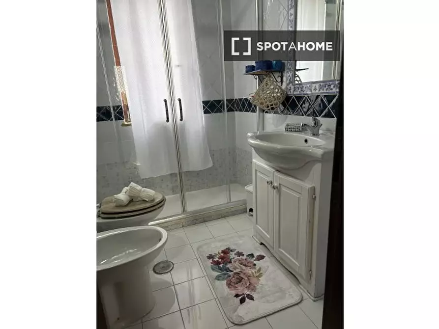 Immagine 14 di Appartamento in affitto  in Via Franco Briolini a Roma