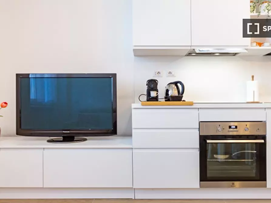 Immagine 5 di Appartamento in affitto  in Viale Nazario Sauro a Milano