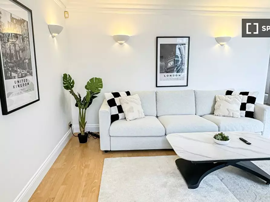 Immagine 6 di Appartamento in affitto  in Swan St a Camberwell