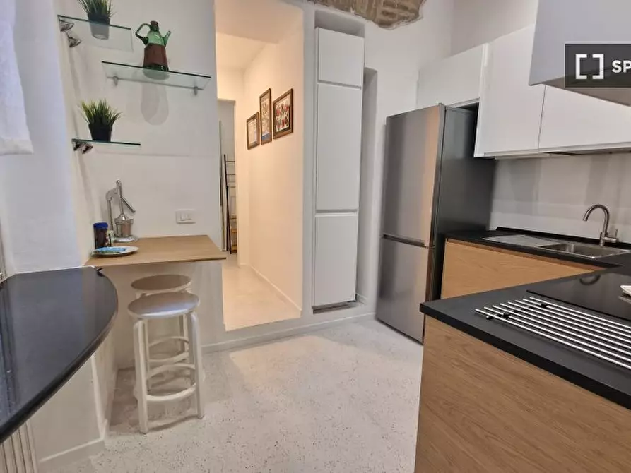 Immagine 6 di Appartamento in affitto  in Via della Mola Dei Fiorentini a Roma