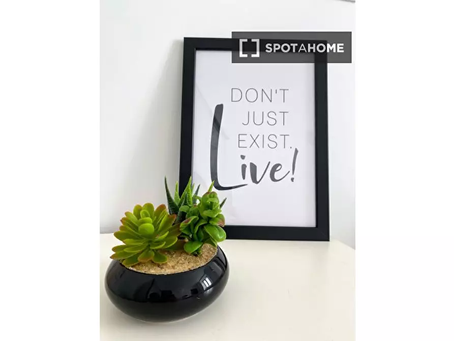 Immagine 11 di Appartamento in affitto  in Via dei Campani a Roma