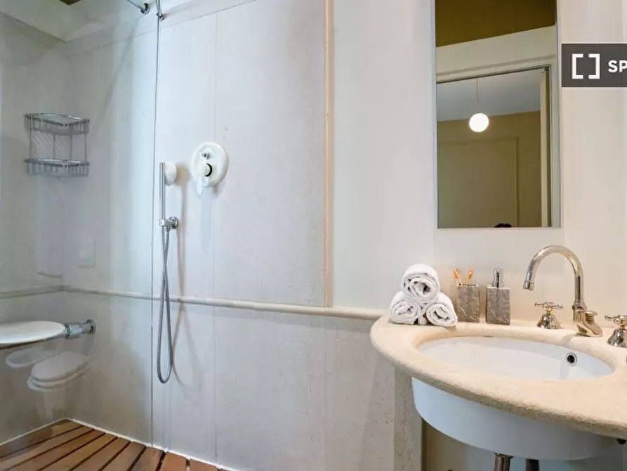 Immagine 10 di Appartamento in affitto  in Via Cesare Battisti a Torino