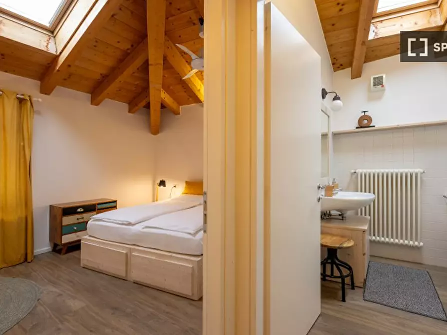 Immagine 6 di Ufficio in affitto  in Vicolo Mattia Galasso a Trento