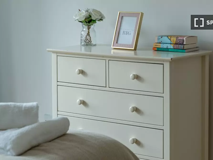 Immagine 14 di Appartamento in affitto  in Lion Court a Poplar