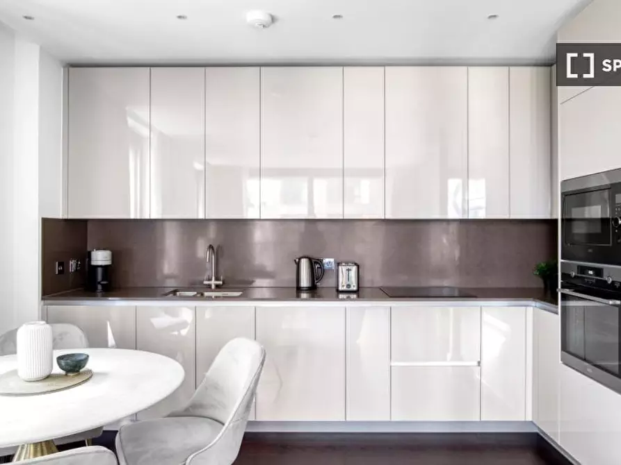 Immagine 6 di Appartamento in affitto  in Ponton Rd a Wandsworth