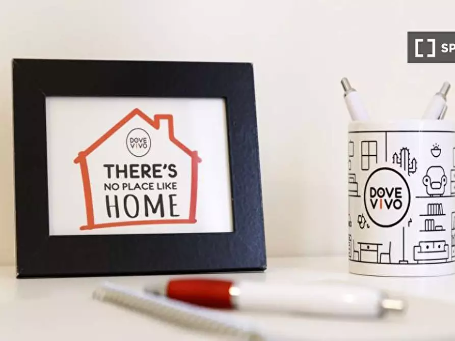 Immagine 2 di Camera condivisa in affitto  in Via Melchiorre Delfico a Milano