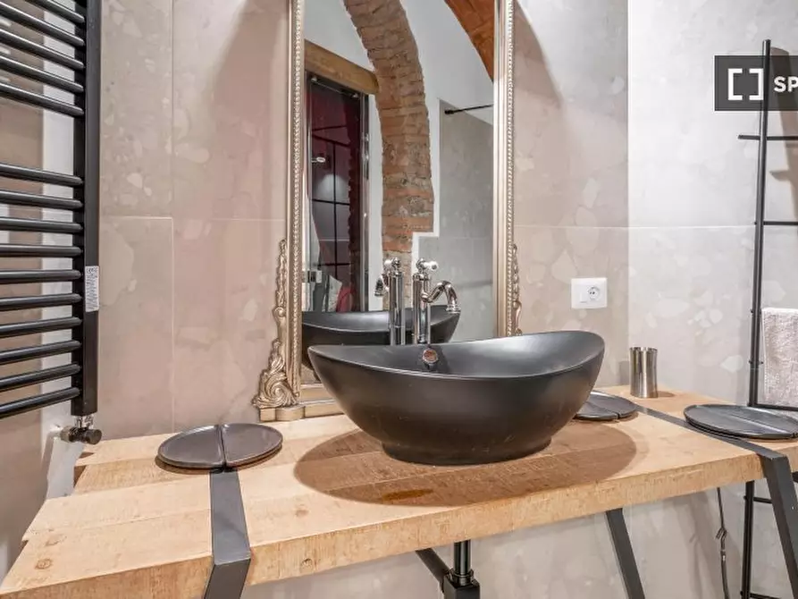 Immagine 7 di Ufficio in affitto  in Via dei Latini a Roma