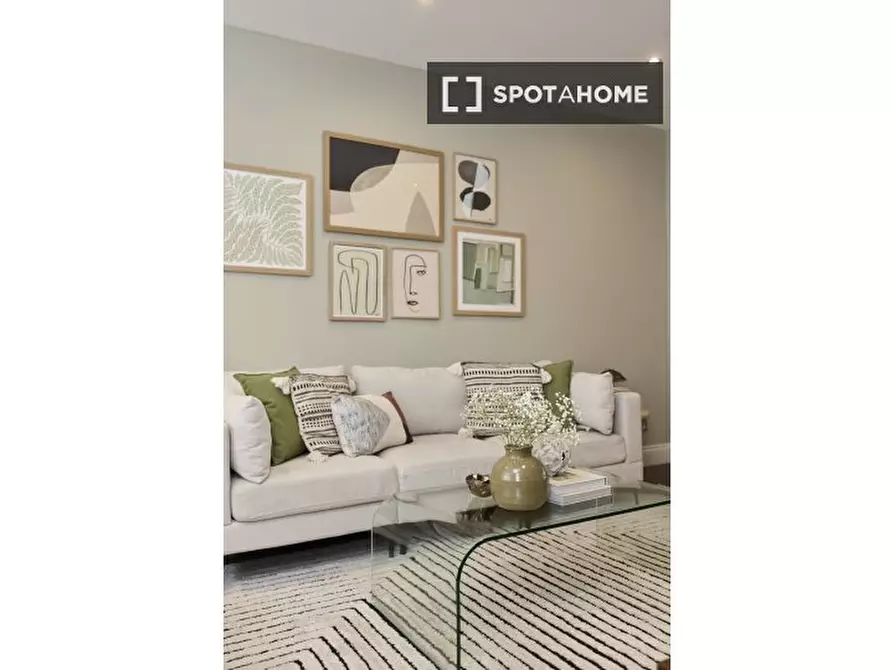 Immagine 12 di Appartamento in affitto  in Langton St a Kensington