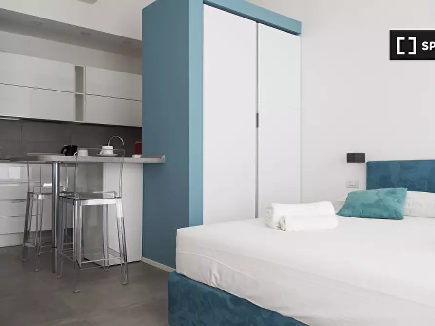 Immagine 2 di Ufficio in affitto  in Via Meravigli a Milano