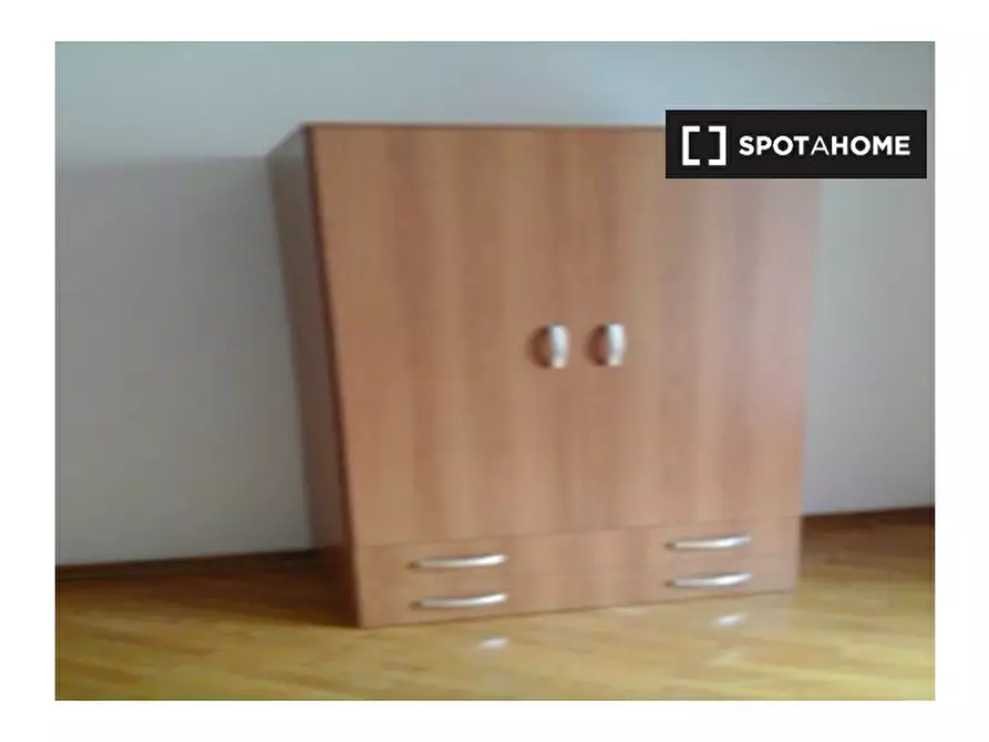 Immagine 2 di Camera condivisa in affitto  in Via Fratelli Perini a Trento