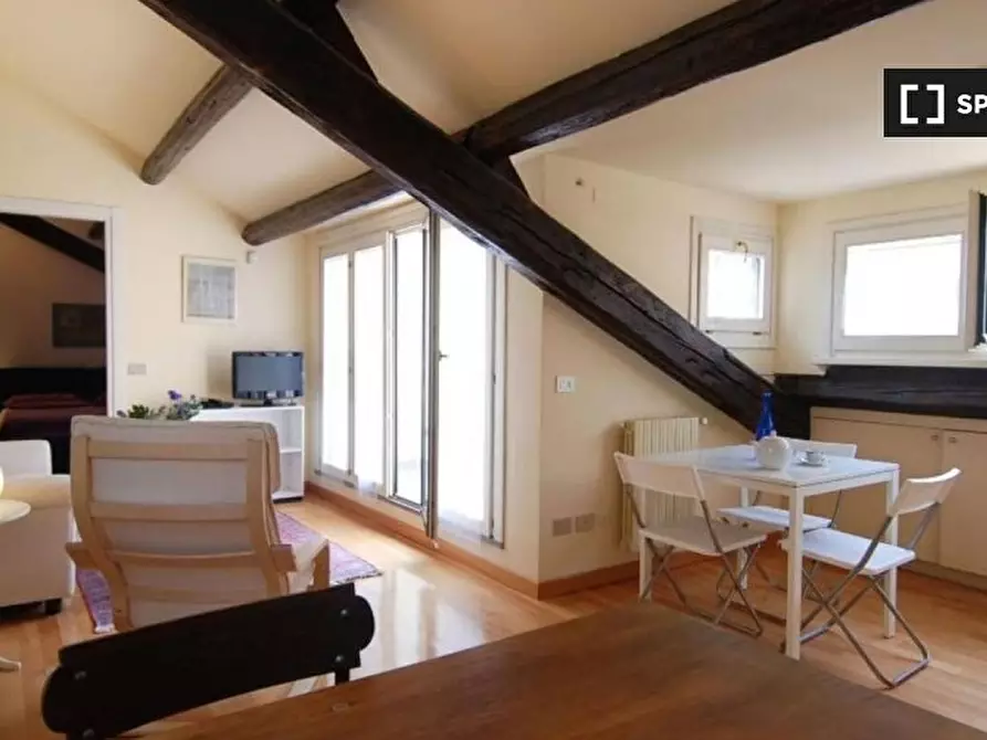 Immagine 5 di Appartamento in affitto  in Via Disciplini a Milano