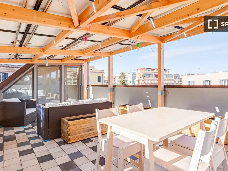 Immagine 9 di Appartamento in affitto  in Via Attilio Zuccagni Orlandini a Roma