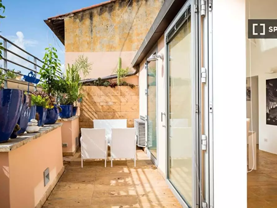 Immagine 13 di Appartamento in affitto  in Via Baccina a Roma
