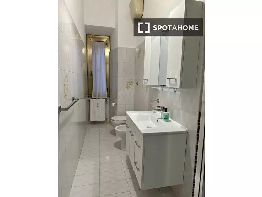 Immagine 8 di Camera condivisa in affitto  in Viale dello Scalo S. Lorenzo a Roma