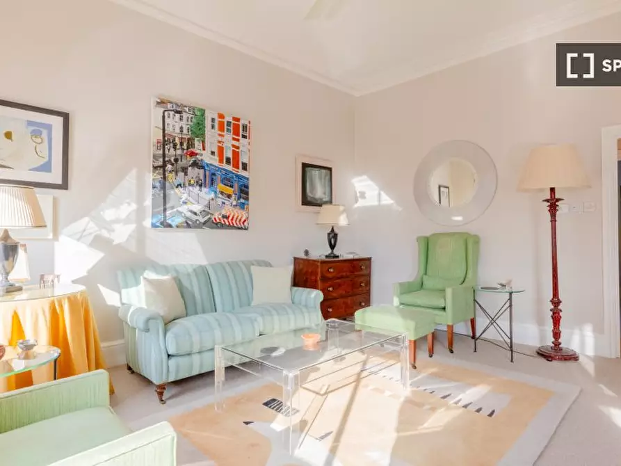Immagine 5 di Appartamento in affitto  in flat a Kensington