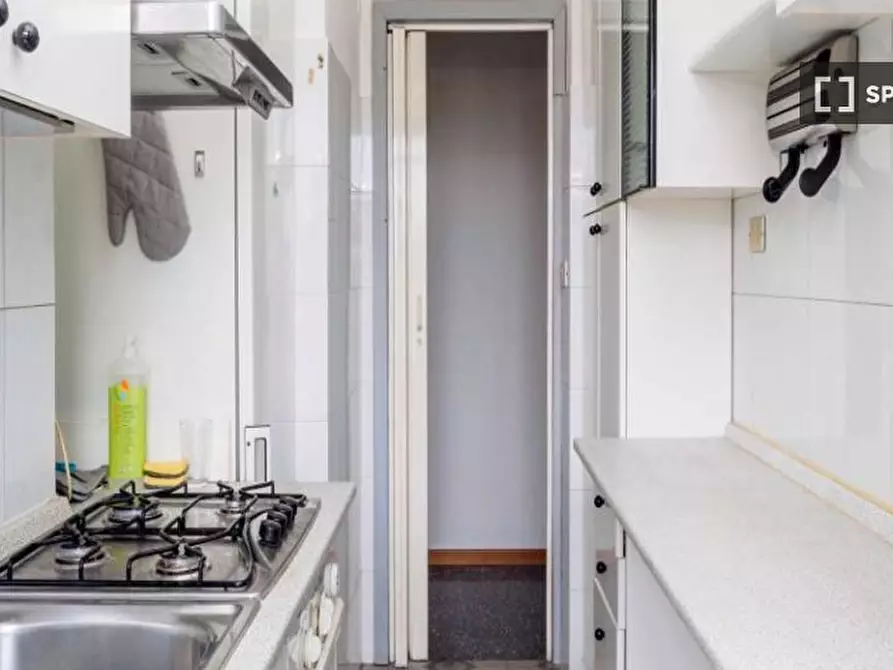 Immagine 11 di Camera condivisa in affitto  in Via Luca Ghini a Milano