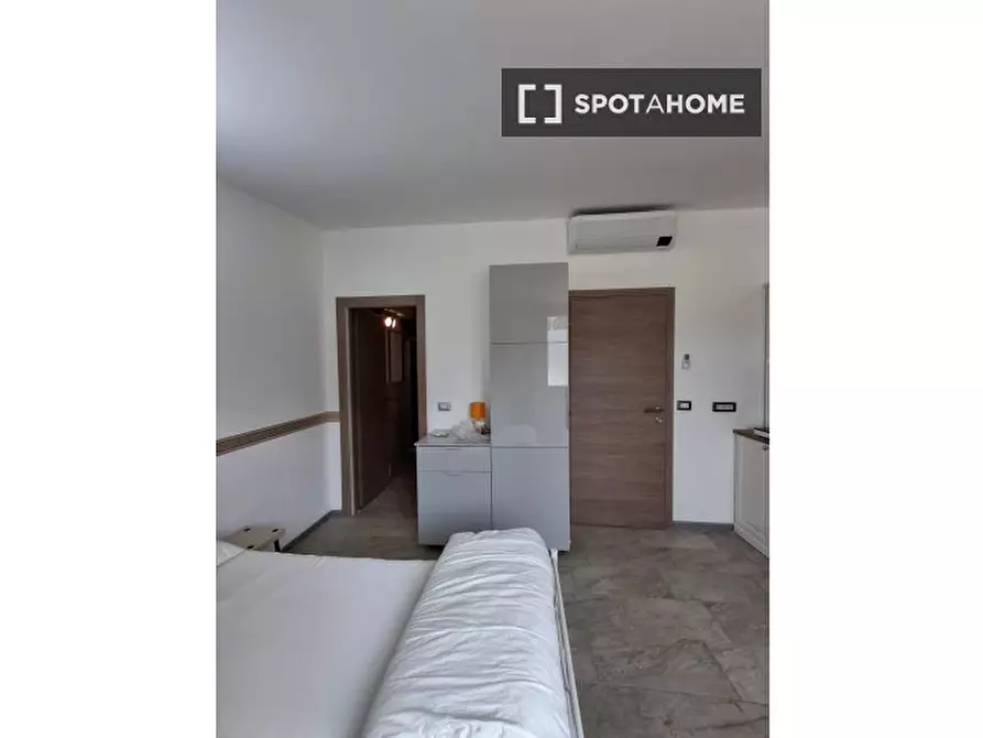 Immagine 3 di Ufficio in affitto  in Via Castellammare a Milano