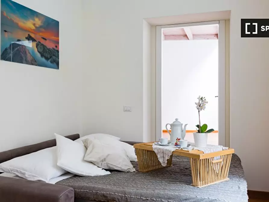 Immagine 9 di Appartamento in affitto  in Via Zucchelli a Roma