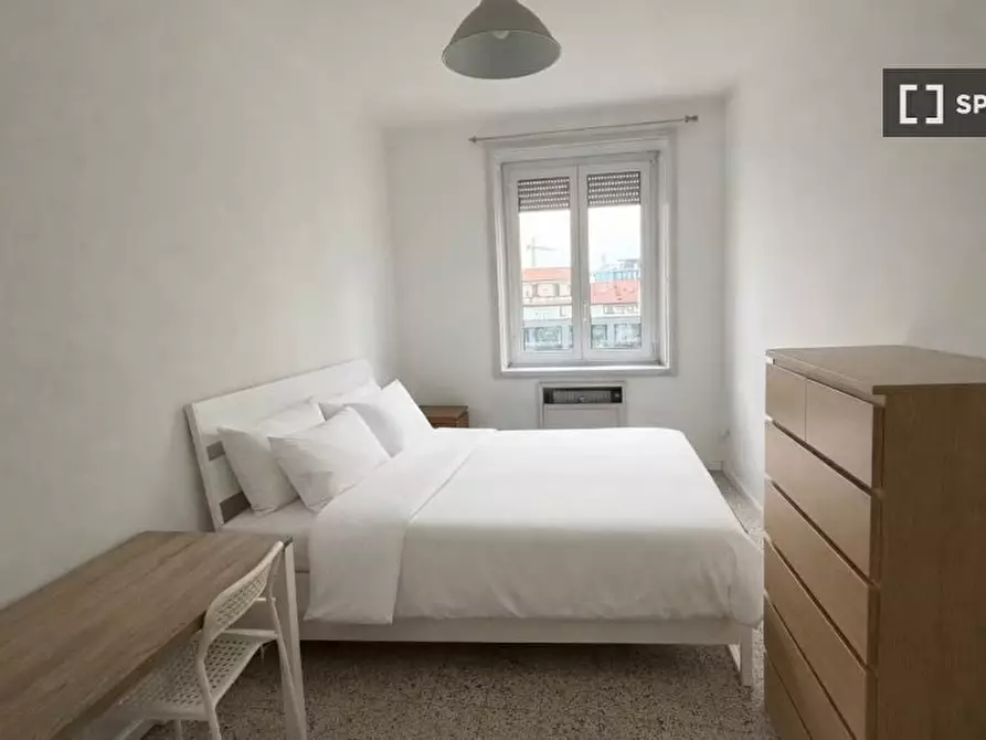 Immagine 1 di Camera condivisa in affitto  in Via Carlo de Cristoforis a Milano