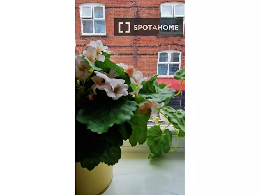 Immagine 9 di Ufficio in affitto  in A Hessel St a Poplar