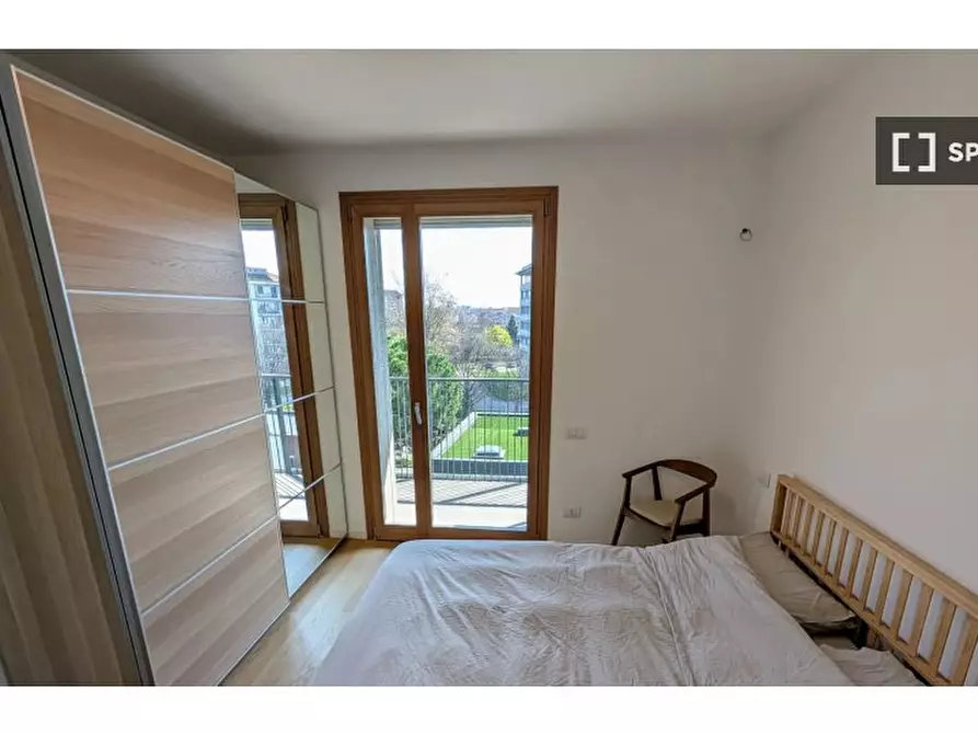 Immagine 5 di Camera condivisa in affitto  in Via Melchiorre Gioia a Milano