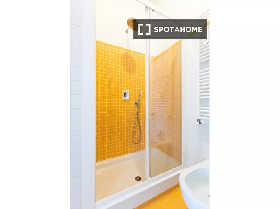 Immagine 17 di Appartamento in affitto  in Via Fabrizio Luscino a Roma