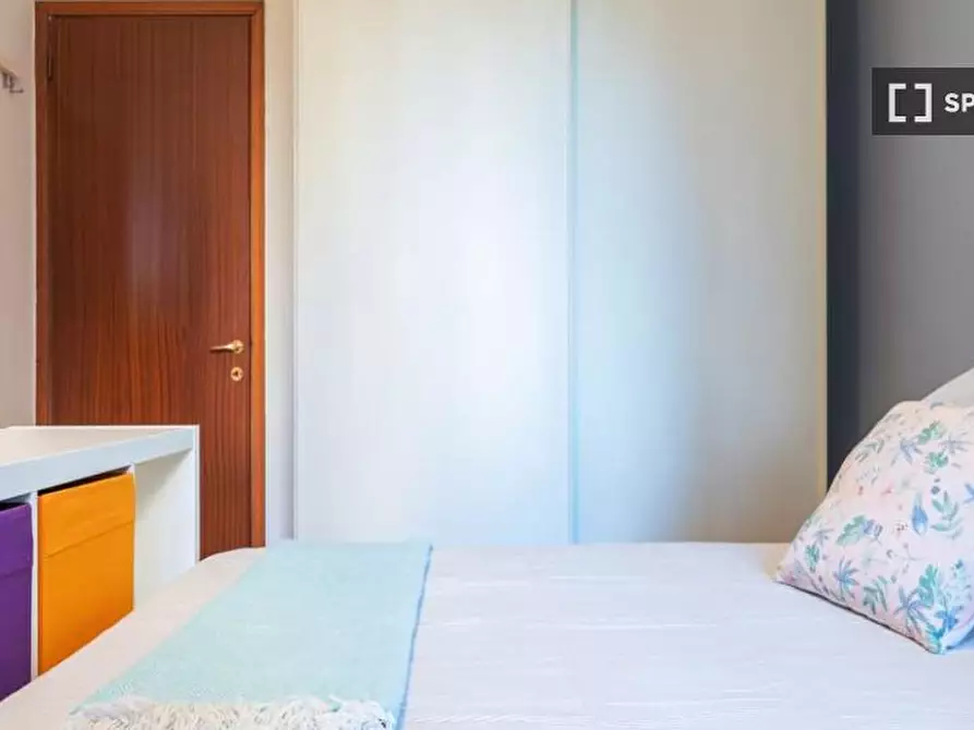 Immagine 7 di Camera condivisa in affitto  in Via Del Reno a Milano