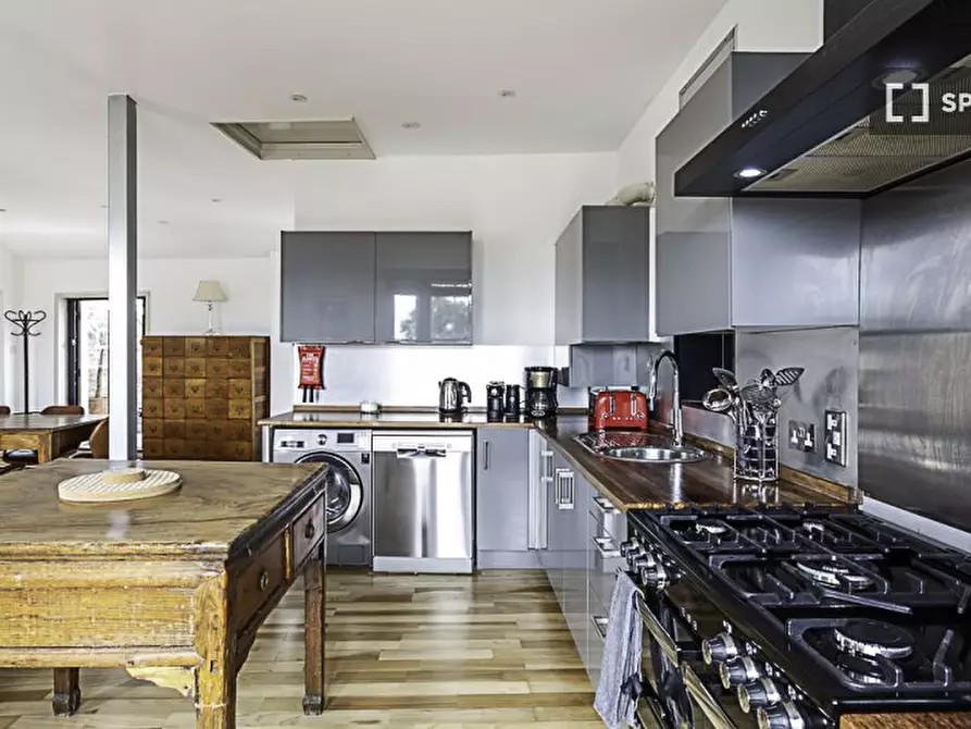 Immagine 14 di Appartamento in affitto  in Essex House a Islington