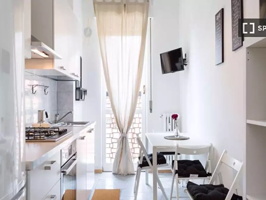 Immagine 9 di Camera condivisa in affitto  in Via Dei Mandorli Milan a Buccinasco