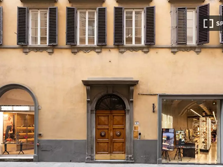 Immagine 8 di Appartamento in affitto  in Via della Vigna Nuova a Firenze