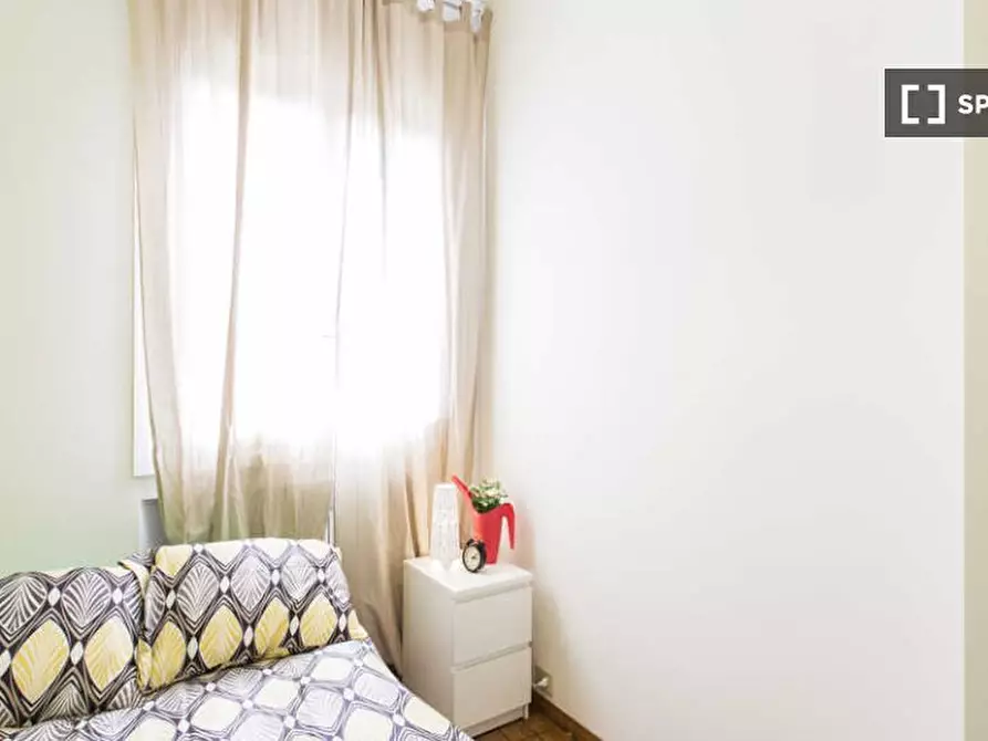 Immagine 5 di Camera condivisa in affitto  in Via Leone Tolstoi a Milano