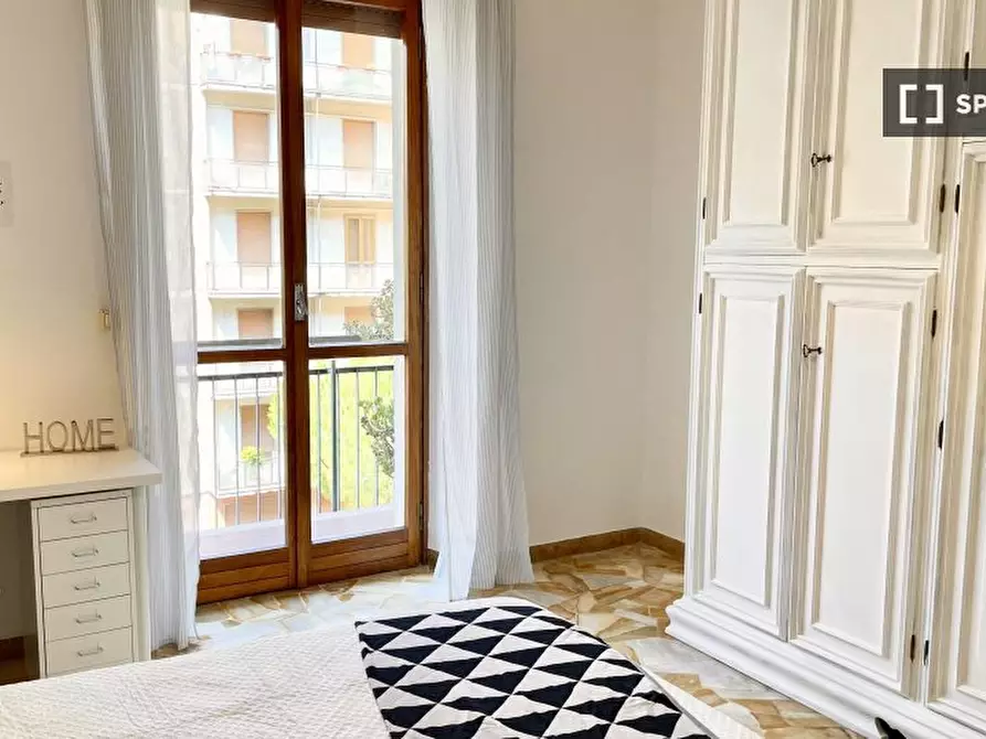 Immagine 2 di Camera condivisa in affitto  in VIA CADUTI DI CEFALONIA a Firenze