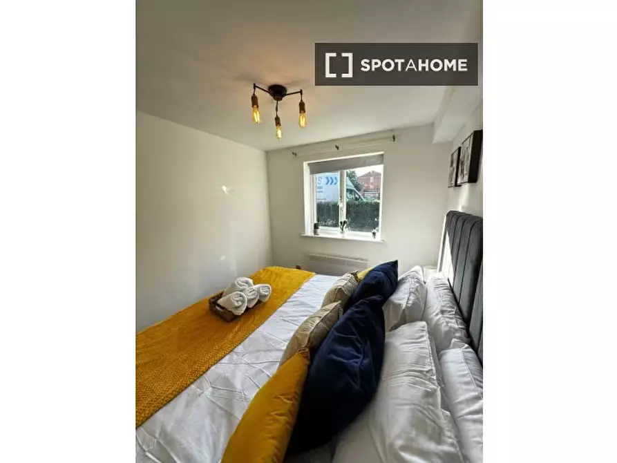 Immagine 1 di Appartamento in affitto  in Redford Close a Hounslow