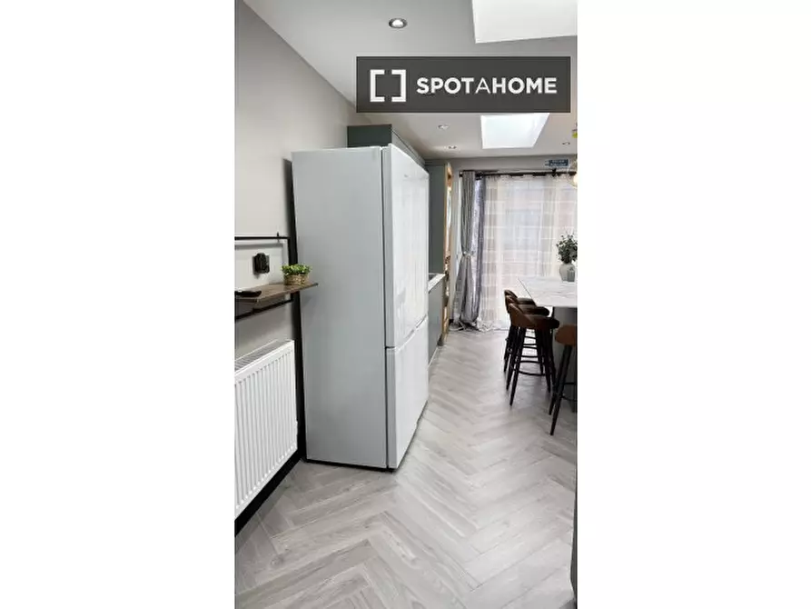 Immagine 12 di Camera condivisa in affitto  in Balmoral Dr a Borehamwood