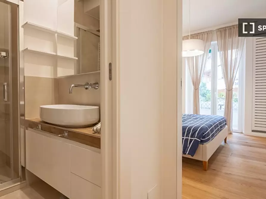 Immagine 2 di Appartamento in affitto  in Via Appiano a Roma