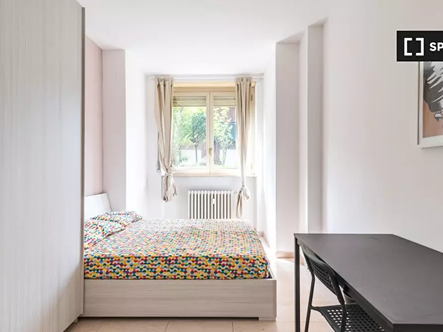 Immagine 1 di Camera condivisa in affitto  in Via Mac Mahon a Milano