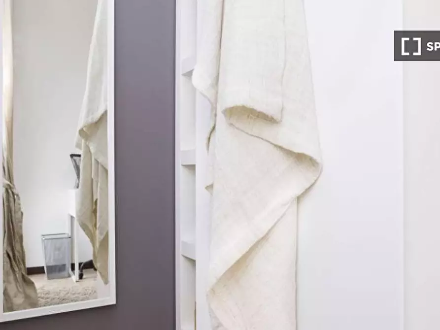 Immagine 7 di Camera condivisa in affitto  in Viale Carlo Espinasse a Milano