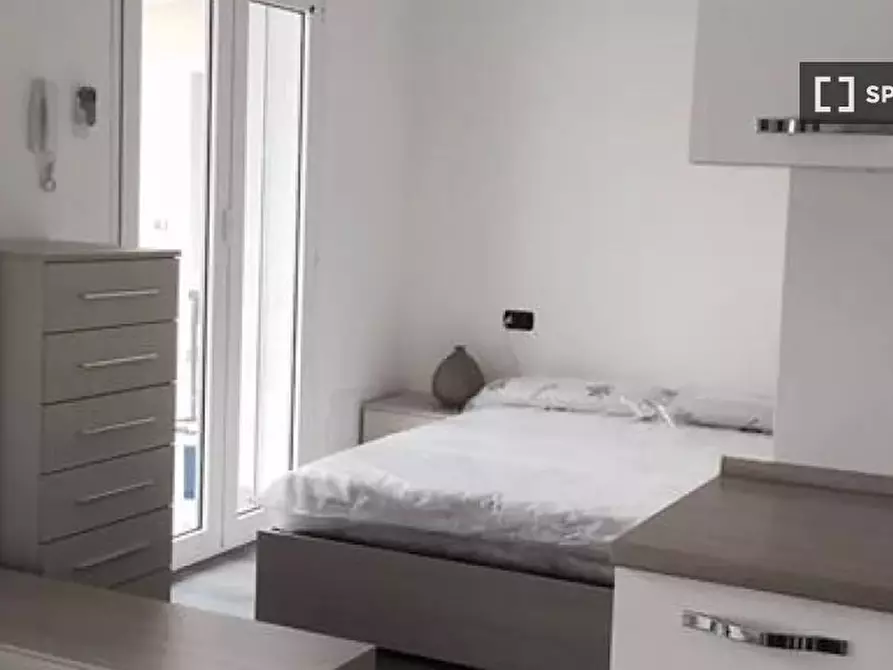 Immagine 2 di Appartamento in affitto  in Via Archimede a Milano