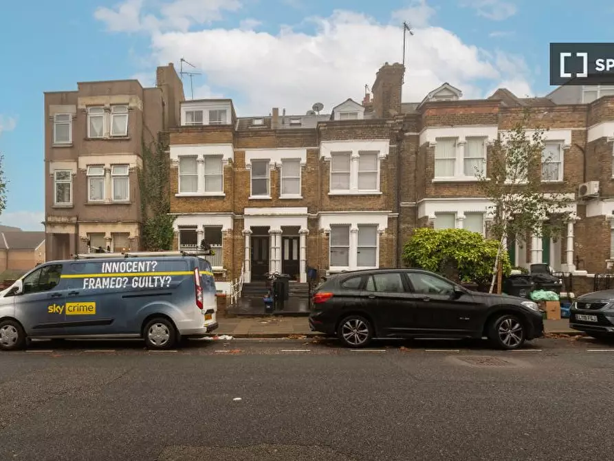 Immagine 13 di Appartamento in affitto  in Castlewood Rd a Hackney