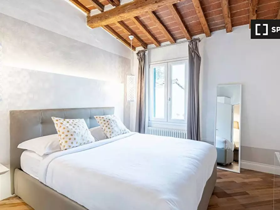 Immagine 12 di Appartamento in affitto  in Borgo S. Lorenzo a Firenze
