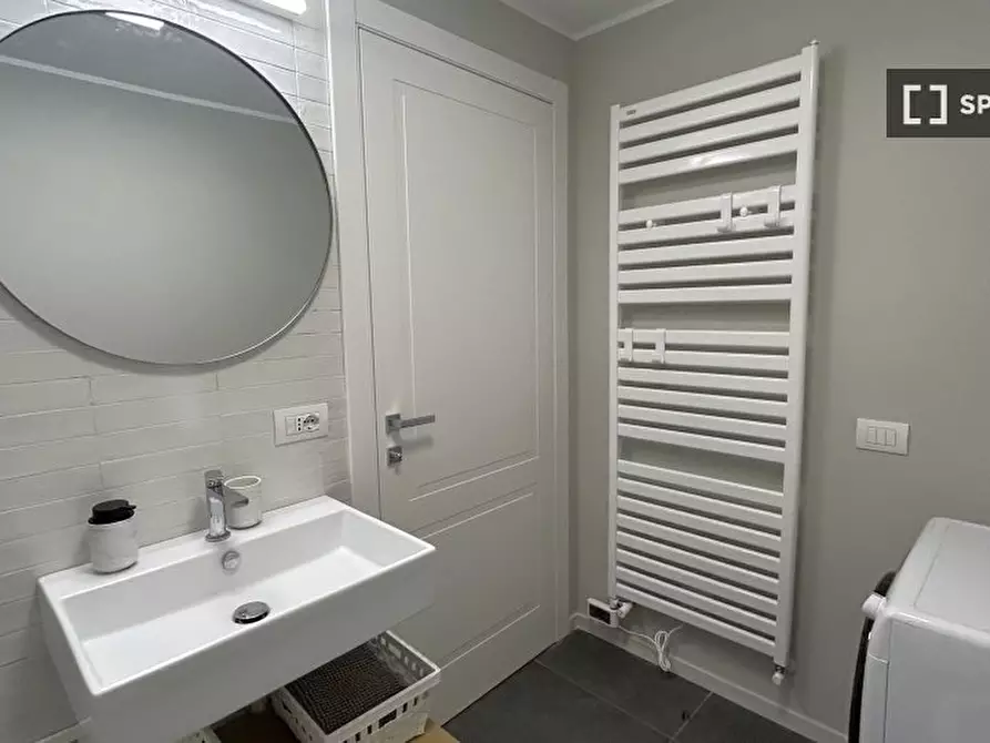 Immagine 19 di Appartamento in affitto  in Via Adamello a Milano