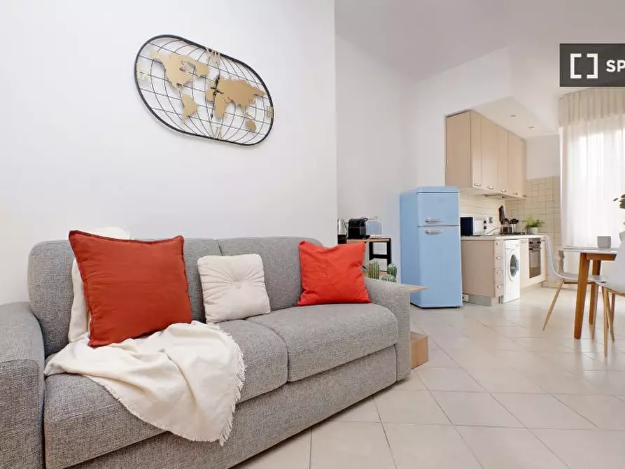 Immagine 1 di Appartamento in affitto  in Piazza G. Battista Grassi a Fiumicino