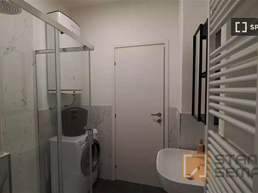 Immagine 8 di Camera condivisa in affitto  in Corso Peschiera a Torino