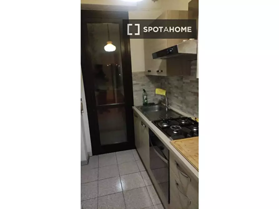 Immagine 3 di Camera condivisa in affitto  in Via Giovanni Montemartini a Milano