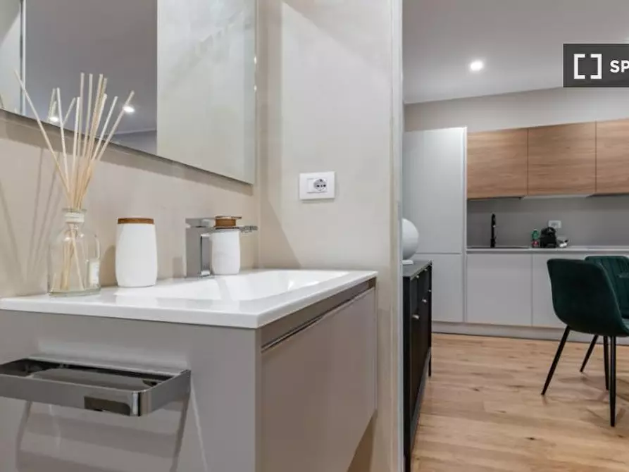 Immagine 8 di Ufficio in affitto  in Via Francesco Daverio a Milano