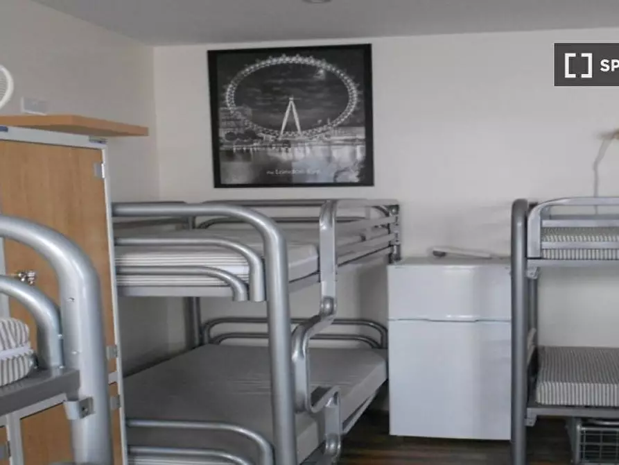Immagine 3 di Residence in affitto  in Chatsworth Rd a Brent
