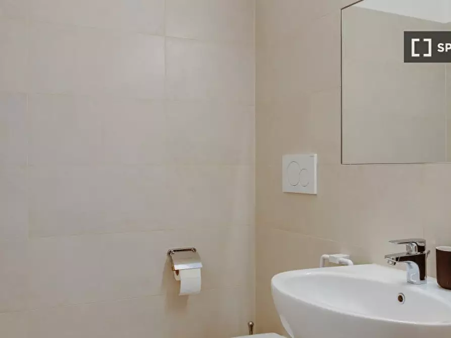 Immagine 11 di Camera condivisa in affitto  in Via dei Giardini a Milano