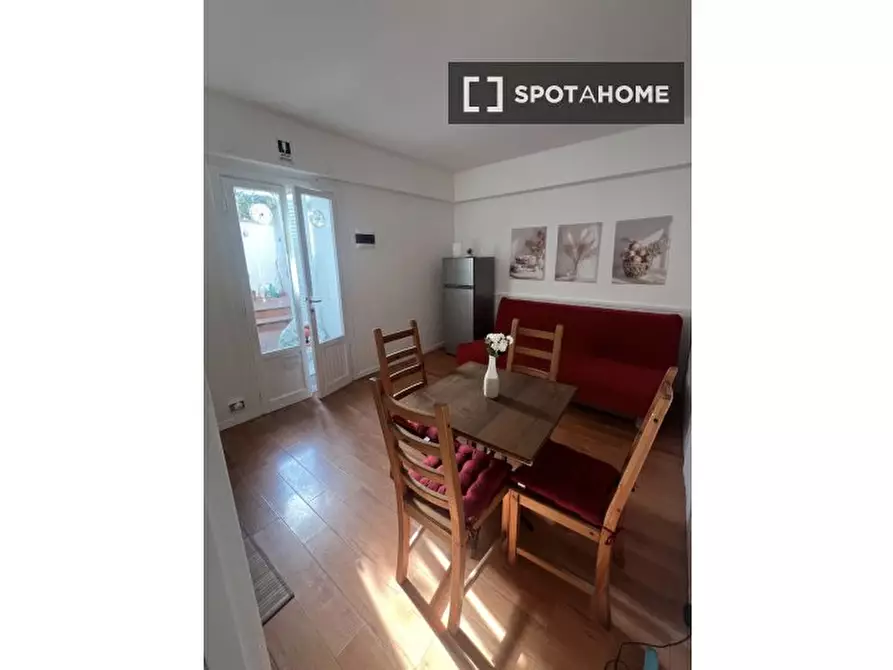 Immagine 5 di Appartamento in affitto  in Via di Monte del Gallo a Roma