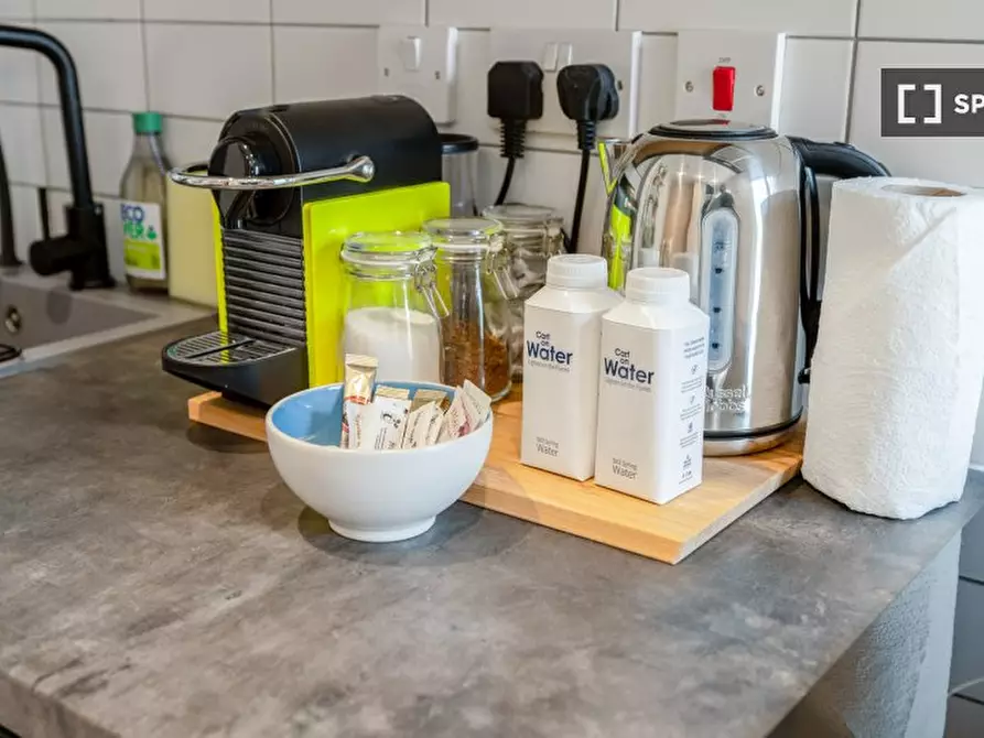 Immagine 15 di Appartamento in affitto  in a a Wandsworth